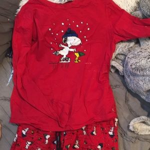 ADORABLE SNOOPY PJ SET!‼️‼️